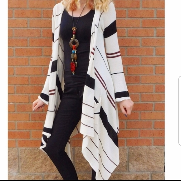 Elan | Sweaters | Elan Hooded Waterfall 